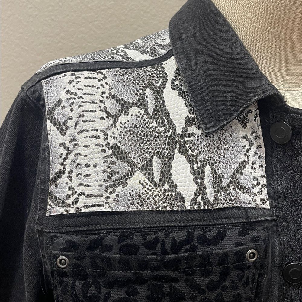 Upcycled Black Denim Jacket with Peplum & Floral Whitework Embroidery. Size M-L - Picture 11 of 15